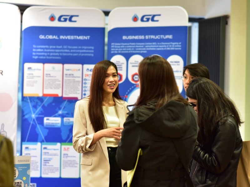 Photos of the successful Samaggi Academic Conference and Careers Fair 2020 from 15-16 February in London, England.
