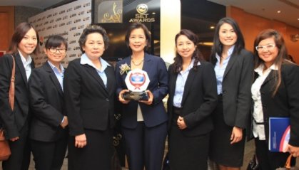 PTT Global Chemical รับรางวัลเกียรติยศ Thailand's Top Corporate Brand Values 2012