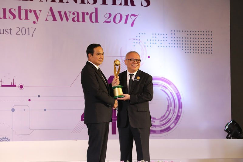 PTTGC คว้ารางวัลอุตสาหกรรมยอดเยี่ยม The Prime Minister's Industry Award 2017 และบริษัทในกลุ่มฯ รับ 3 รางวัลอุตสาหกรรมดีเด่น ปี 2560